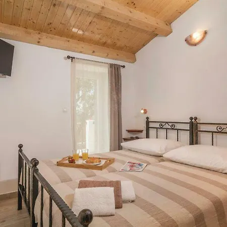 Pisurinka Nedeščina
